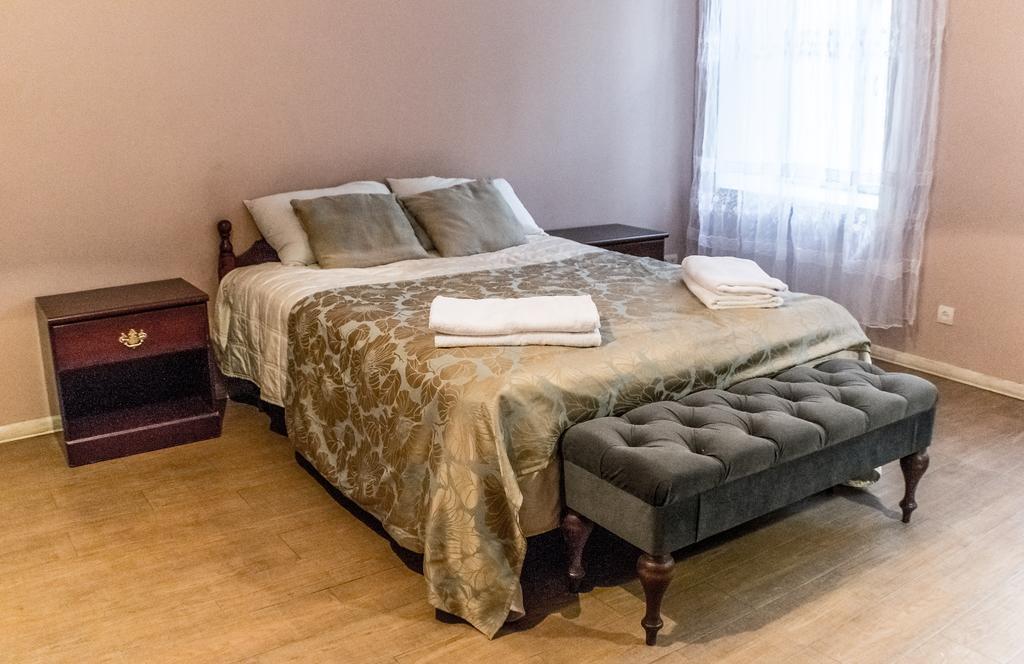 Apartment On Hutsulska 24H Electric Lviv Ngoại thất bức ảnh